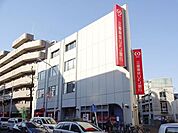 三菱東京ＵＦＪ銀行 934m