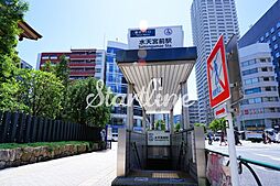 水天宮前駅(東京メトロ 半蔵門線) 徒歩6分。 470m