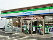 コンビニ「ファミリーマート上田中丸子店まで1300m」