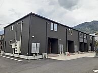 長野県千曲市上山田温泉3丁目17-9：物件画像／ピタットハウス上田店　株式会社東邦不動産プラザ
