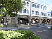 葛飾区立お花茶屋図書館（1106m）