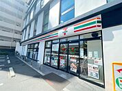 セブンイレブン 足立東綾瀬公園店（427m）