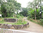 柳原千草園（203m）