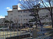 仙台市立長命ケ丘中学校（徒歩6分）