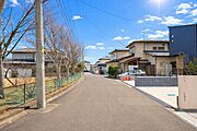 （現地写真）住宅が立ち並ぶ閑静な街並みは子育てにも嬉しい住環境〇※画像は一部CGを含んでいます。