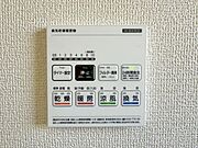 【浴室暖房乾燥機】冬場は暖かく快適に、雨の日はお洗濯を干すことも！