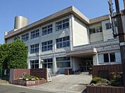 富谷市立東向陽台小学校　徒歩13分(1040ｍ)