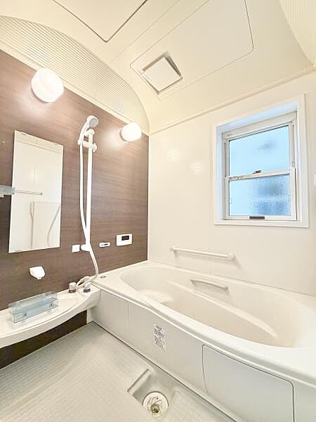 浴室を拡大表示