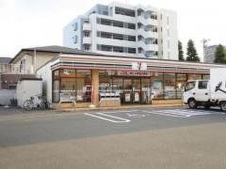 コンビニ セブンイレブン 仙台原町5丁目店(徒歩10分) 778m