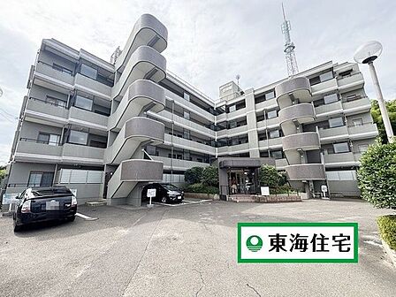 徒歩4分圏内には公園が点在し、子育て世帯にも安心の住環境。