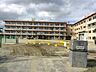 周辺：石巻市立釜小学校（徒歩14分） 1084m