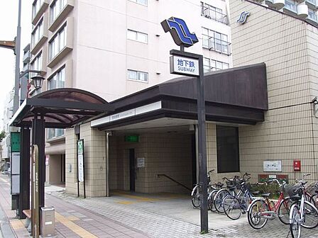愛宕橋駅(徒歩9分) 650m