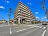 外観：総戸数69戸のマンション。落ち着いた住環境が魅力※画像は一部CGを含んでいます。