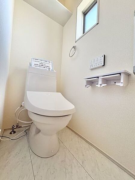 トイレを拡大表示