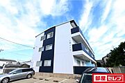 周りは静かな住宅街です。