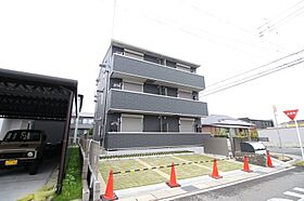 クロエ  ｜ 愛知県名古屋市港区大西2丁目112（賃貸アパート1LDK・3階・40.04㎡） その1