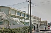 名古屋市立赤星小学校 425m