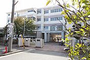 名古屋市立万場小学校 787m