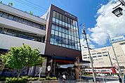 マツモトキヨシミュープラット神宮前店 719m