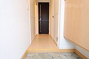 お部屋全体を見渡したお写真