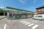 ファミリーマート中川富田公園東店 419m