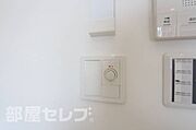 401号室内装写真参照