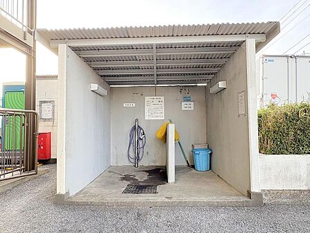 ゴミ置き場も綺麗に管理されています