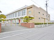 愛西市立佐織西中学校（1100m）