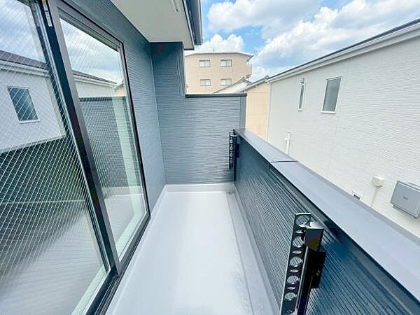 バルコニーを拡大表示