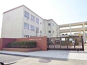 名古屋市立山王中学校（900m）