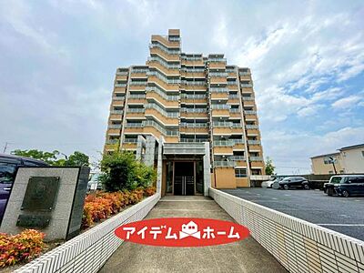 外観：外観写真 平日のご案内も可能です！