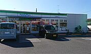 ファミリーマート（1237m）