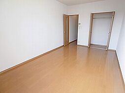 アンプルールフェール豊四季II 304 3階1Kのリビング/ダイニング