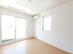 フローラ東雲2　B 101 1階2DKのリビング/ダイニング