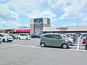 フレッセイまで800m