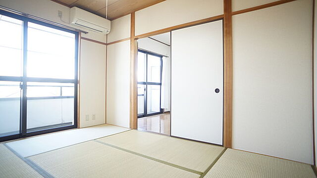 寝室