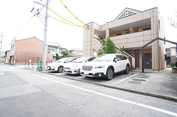 ファミーユ上浜 202｜三重県津市上浜町4丁目(賃貸アパート1K・2階・30.00㎡)の写真 その3