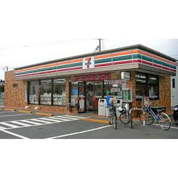 画像27:コンビニ「セブンイレブン津市一志町田尻店まで874ｍ」