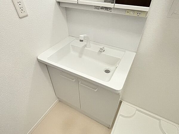 ウエストコートII 103｜三重県津市高茶屋小森町(賃貸アパート1LDK・1階・33.75㎡)の写真 その9