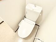 シャワー付きトイレ