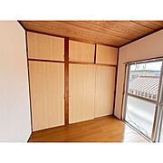 クローゼット（同仕様タイプ・現況優先）