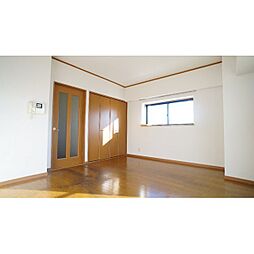 アヴェニール 2D 2階1Kのリビング/ダイニング