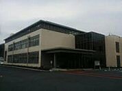 役所「津市一志庁舎まで652ｍ」