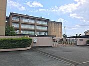 中学校「津市立橋北中学校まで782ｍ」