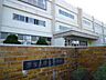 周辺：小学校「津市立修成小学校まで1268ｍ」