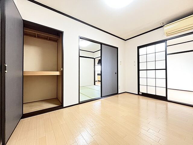 寝室