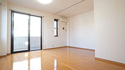 iZm HINAGA　Ｂ棟 106 1階ワンルームのリビング/ダイニング