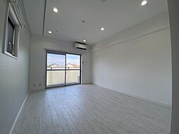 フィオレティーナ四日市 307 3階1Kのリビング/ダイニング