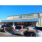 ローソン朝日町小向店まで1800m
