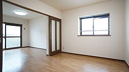 サン・ガーデン 2F 2階3LDKのリビング/ダイニング